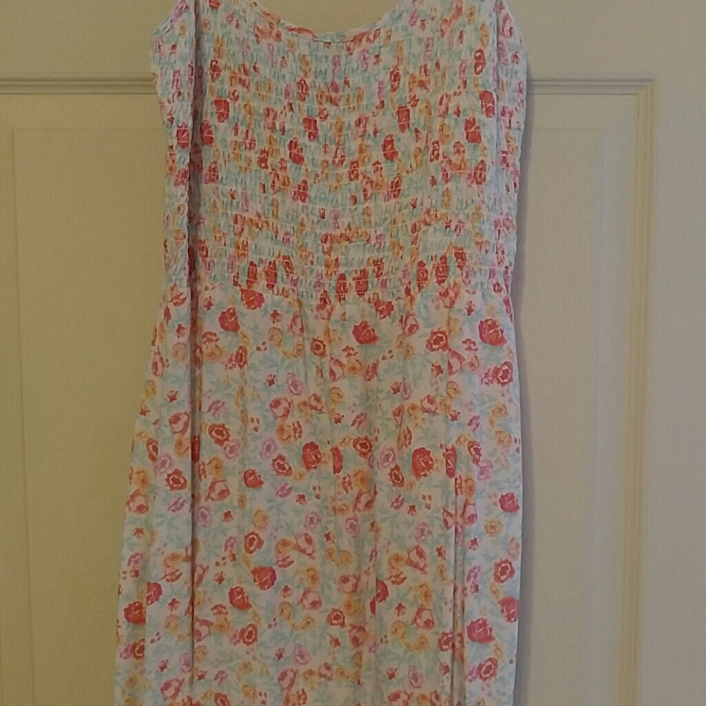 Summer dress never worn